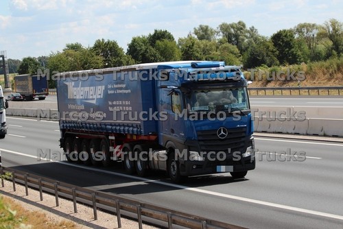 Truck photo mercedes benz - truck,