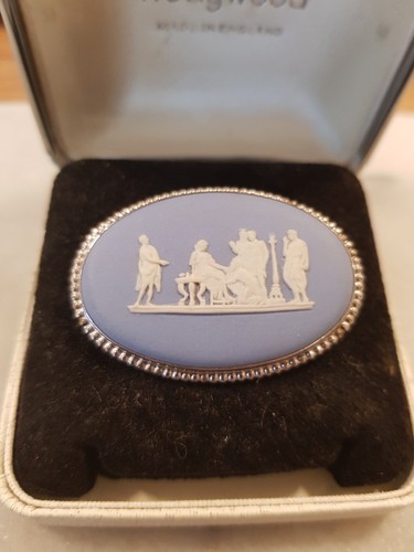 Silver wedgwood jasper ware - jasper,