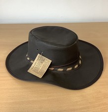 Explorer Genuine Leather Safari Hat With Cord Size Medium New With Tags (1)