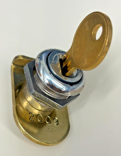 Service lock assembly for - service,