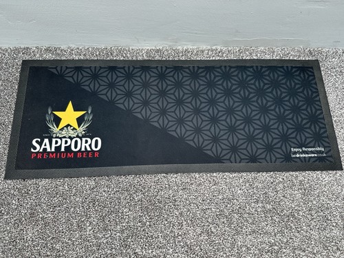 Sapporo bar runner pub man - sapporo,