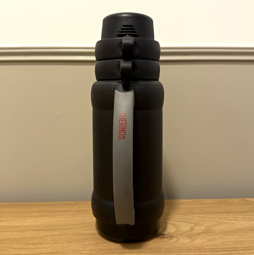 Thermos black vacuum - 1.0l,