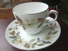Wedgwood 1960's Beaconsfield Early Shape Tea Cup & Saucer in VGC bone china