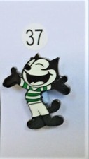 Celtic Badge, THE CHARACTER, FELIX THE CAT WEARING THE HOOPS
