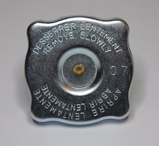CLASSIC CAR RADIATOR CAP