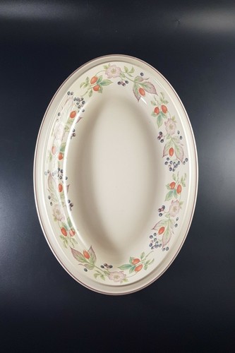 Wedgwood roseberry serving - roseberry,