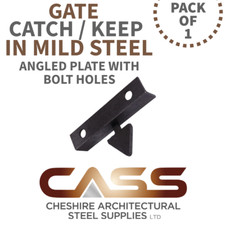 PACK OF 1 - GATE CATCH / GATE KEEP IN MILD STEEL ON ANGLED PLATE WITH BOLT HOLES