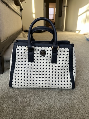 Tory burch navy blue - and, white