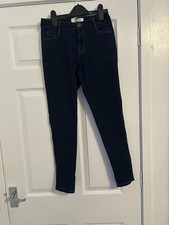 Ladies Skinny Jeans - Size 8