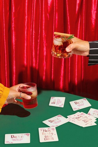 Hen party dare cards pink - party,