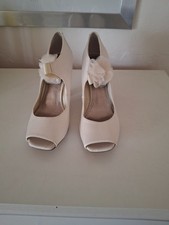ivory vintage wedding shoes size 5 marks and spencer