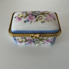 Vintage Limoges Trinket / Pill