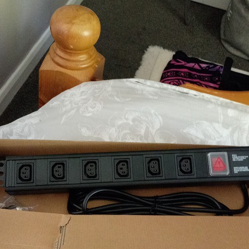 10x horizontal 6x iec - horizontal, 1u