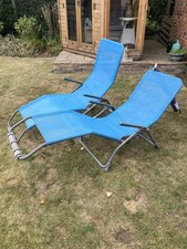 Pair Of Recliner Garden Outdoor Patio  Sun Loungers. Blue With Grey Metal Frame