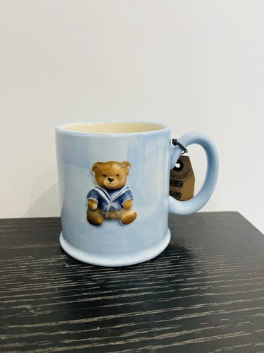 The old pottery company blue - old,