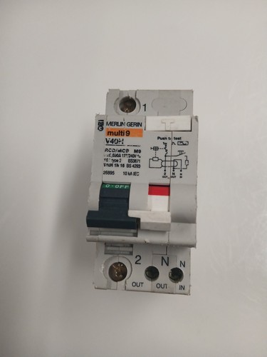 Merlin gerin 26895 - merlin, v40h