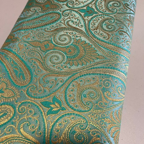 Brocade paisley gold metallic - brocade,