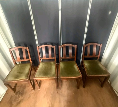 Set four 1930s - four, oak