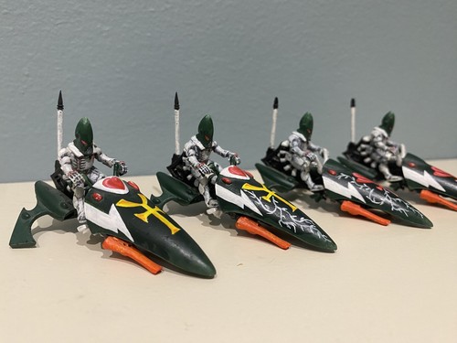 Eldar jetbike figurines - 4x,