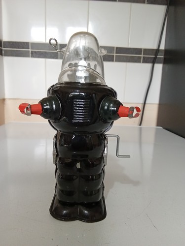 Robby the robot wind - robot.,