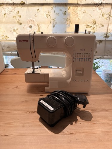 Janome j1012 sewing machine - machine, +