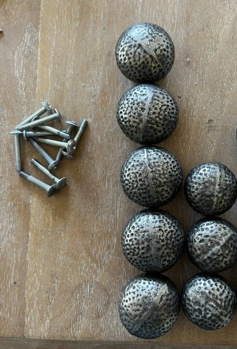 Hammered cast iron style - hammered,