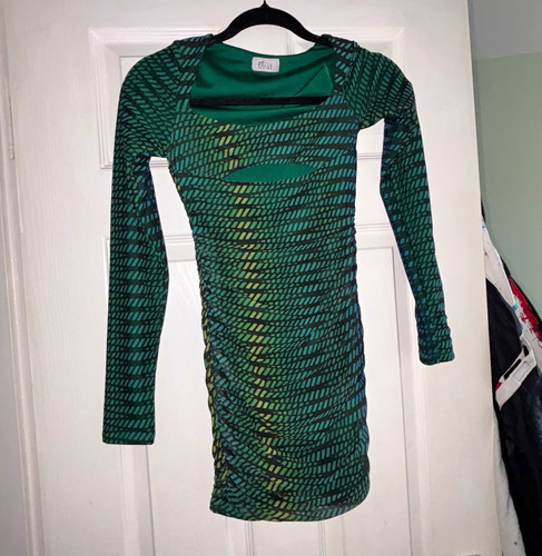 Polly green black - oh, geometric