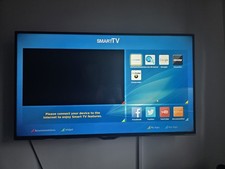 Panasonic TX 40CX400B 40-inch