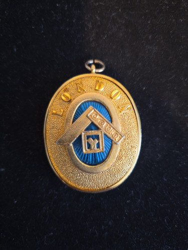 London masonic gold coloured - london,