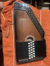 Johnson FI-320 Zither Autoharp