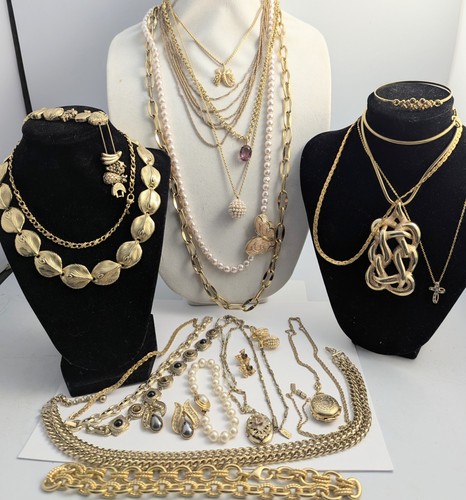 Vtg costume jewelry lot - pc,