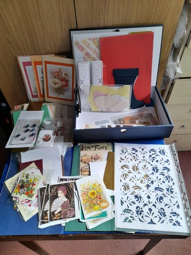 Mixed crafting set with cd - mixed,