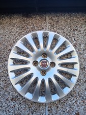 1 x 15" Fiat Punto wheel trim