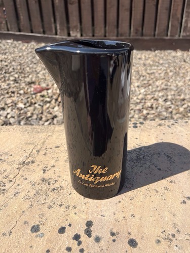 The antiquary black whisky - the,