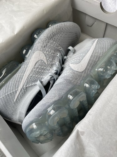 Brand new pair nike air - brand,