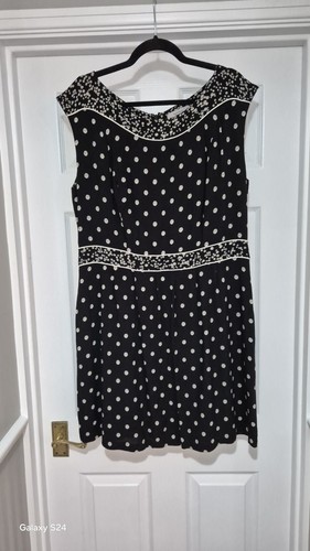 Pepperberry super curvy poka - pepperberry,