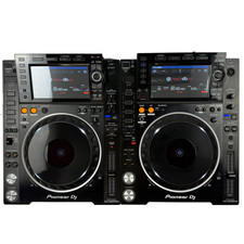 2x Pioneer CDJ 2000 NXS2 Nexus 2 EXCELLENT CONDTION FREE 24H Delivery & WARRANTY