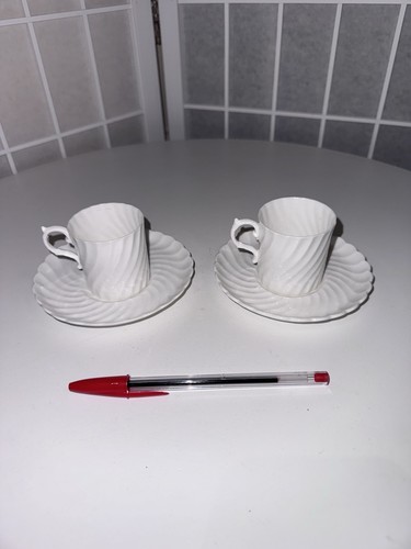Set two fine - two, china