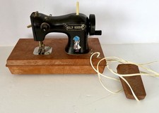 Holly Hobby Toy Sewing Machine