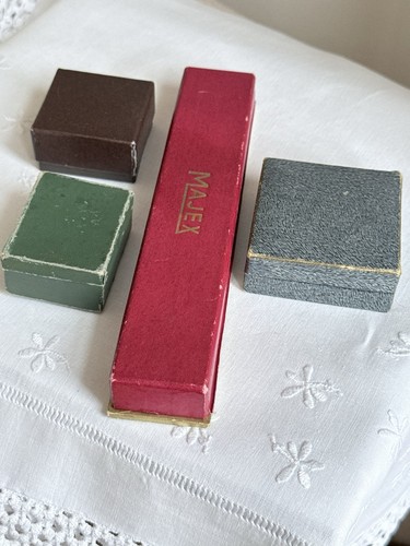 Bundle vintage jewellery - of,