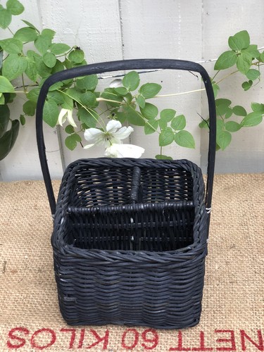 Vintage style black - vintage-style,