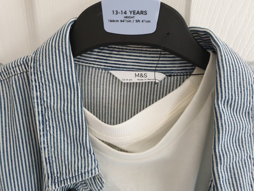 Bnwt boys ticking - m&s,