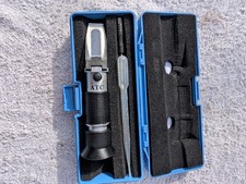 Portable refractometer - portable,