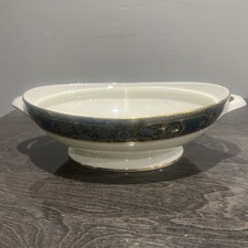 Royal Doulton Carlyle Pattern H5018 Vegetable Tureen In Very Good Condition