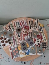 Vintage Buttons Aero Vogue