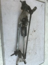 NISSAN PRIMERA P12 2004 FRONT WIPER MOTOR & LINKAGE 28810AU300