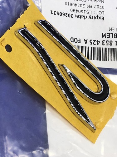 Black line grille - vw,