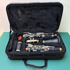 Elkhart 100cl BB Clarinet by