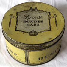 Antique c.1920 Lyons Dundee Cake Tin. Very Good