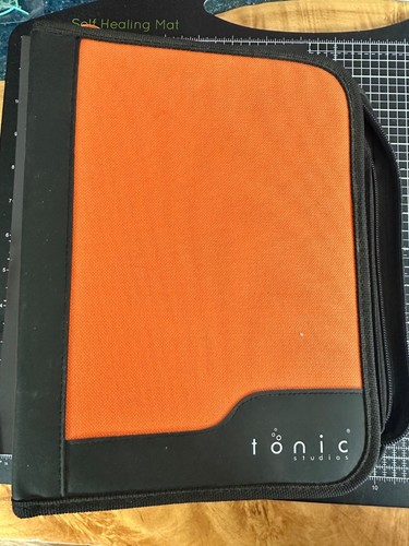 Tonic studios crafter tool - tonic,